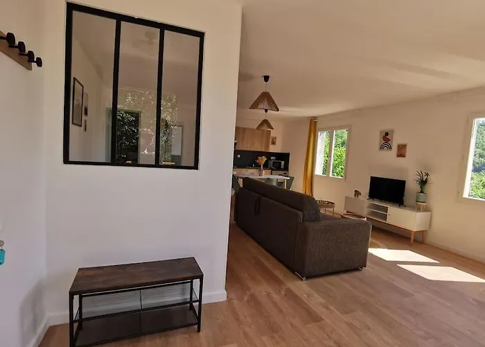 Appartement 2 Ou 4 Personnes. Venaco