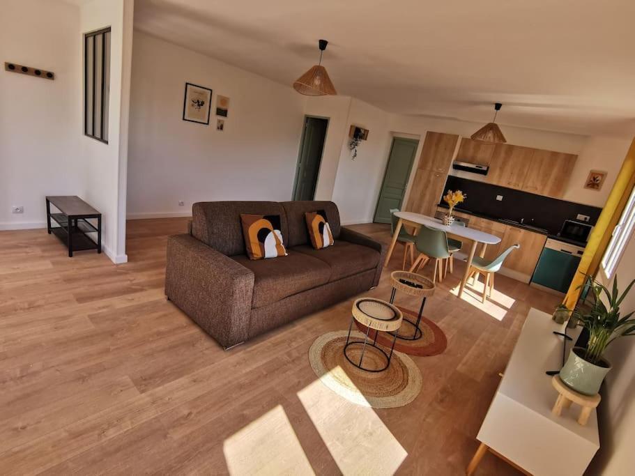 2 Ou 4 Personnes. Venaco * Venaco (Corsica)